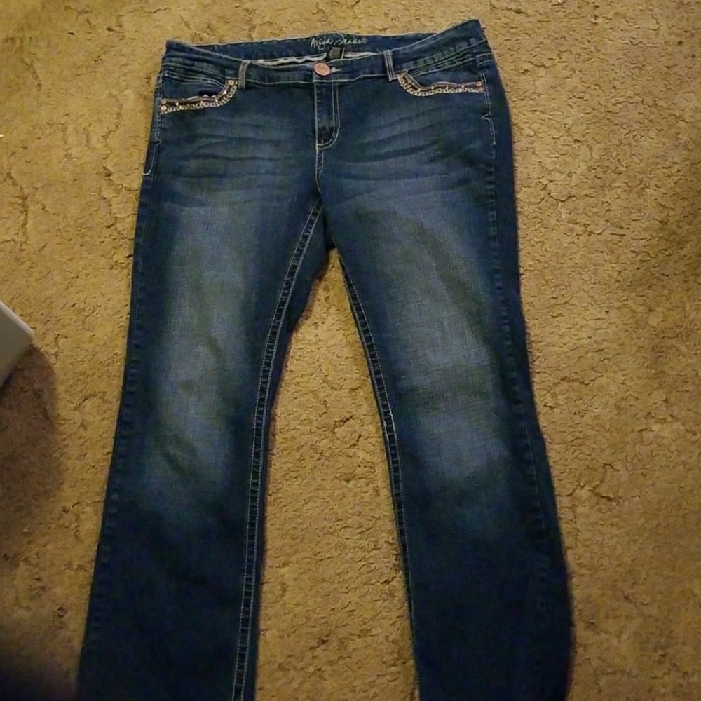 Bootcut style jeans